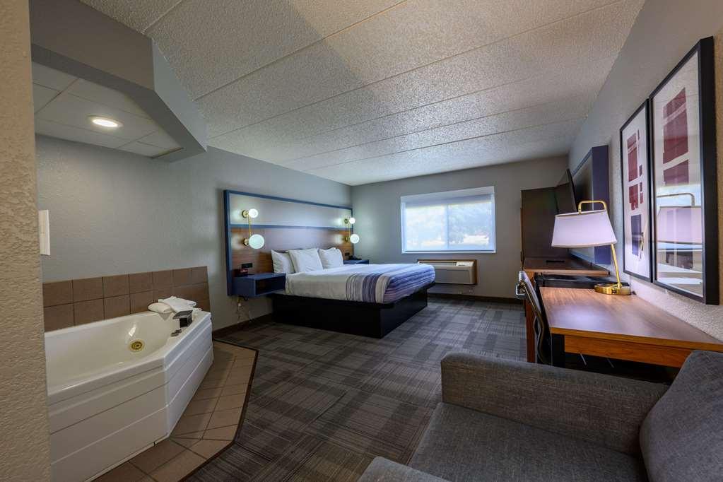 Americinn By Wyndham Hotel Monroe