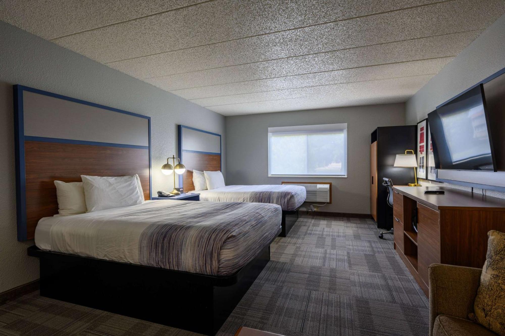 Americinn By Wyndham Hotel